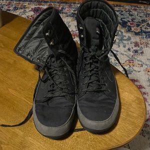 Patagonia Activist Puff Winter Snow boot